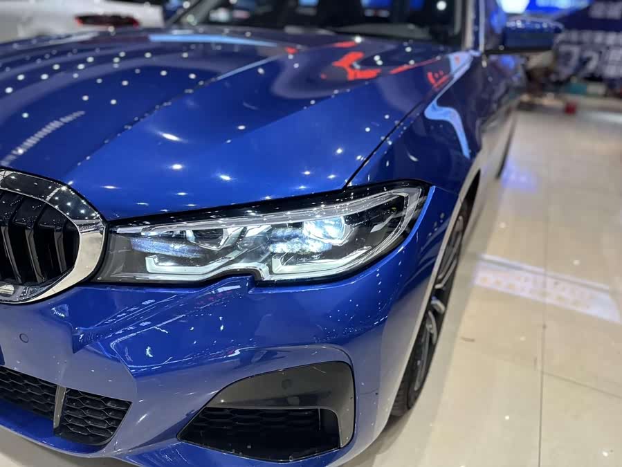BMW 3 Series 2021