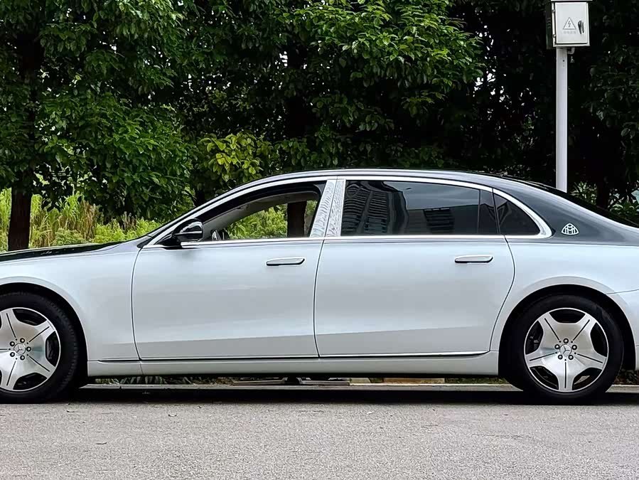 Mercedes-Benz Maybach S-Class 2023
