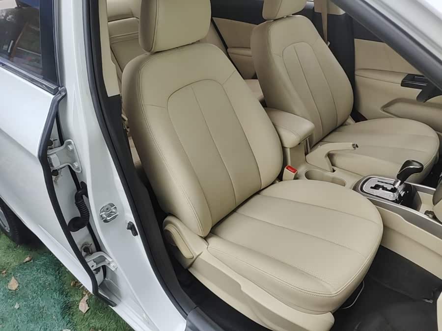 Changan Escape 2015 — фото 25