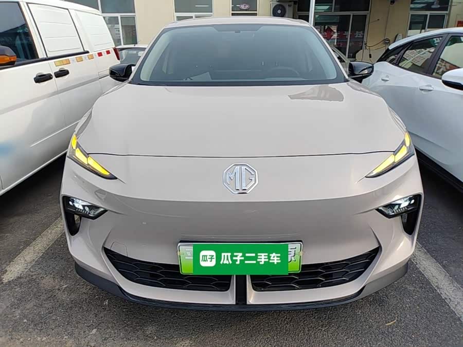 MG ES5 2025
