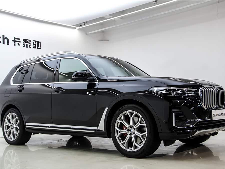 BMW X7 2022