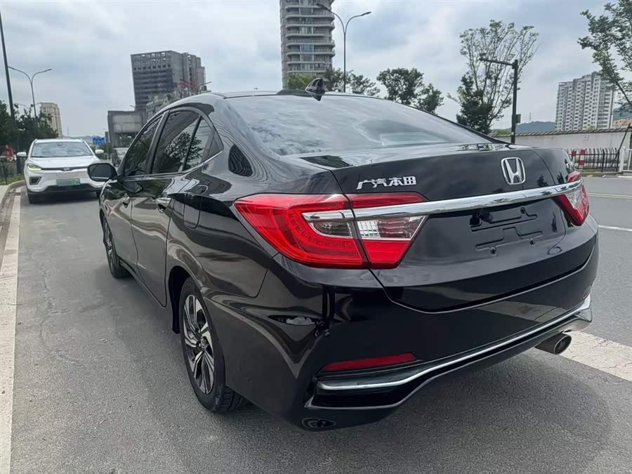 Honda Crider 2016