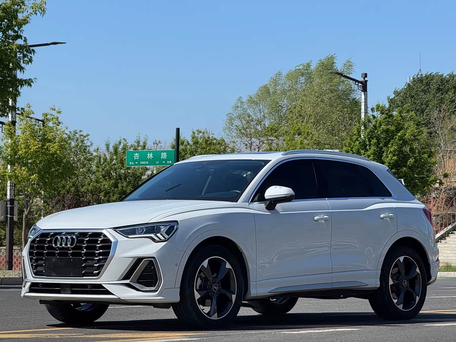 Audi Q3 2022