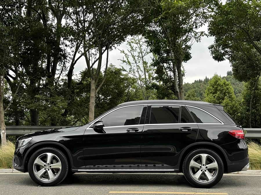 Mercedes-Benz GLC 2016 — фото 10