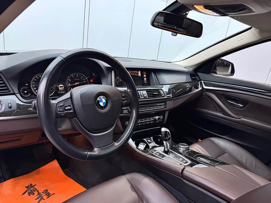 BMW 5 Series 2014 — фото 8