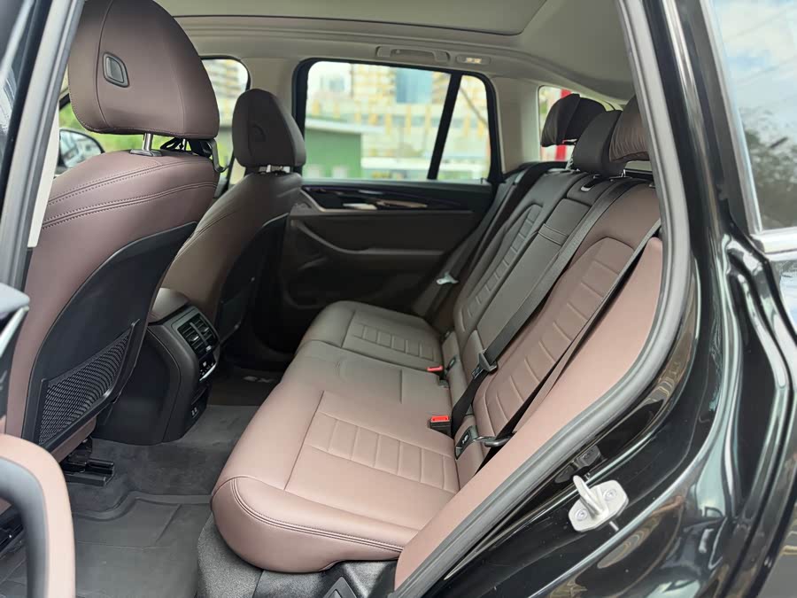 BMW X3 2021