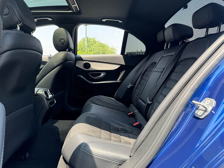 Mercedes-Benz C-Class 2019