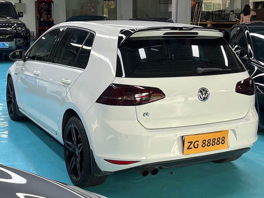 Volkswagen Golf 2016