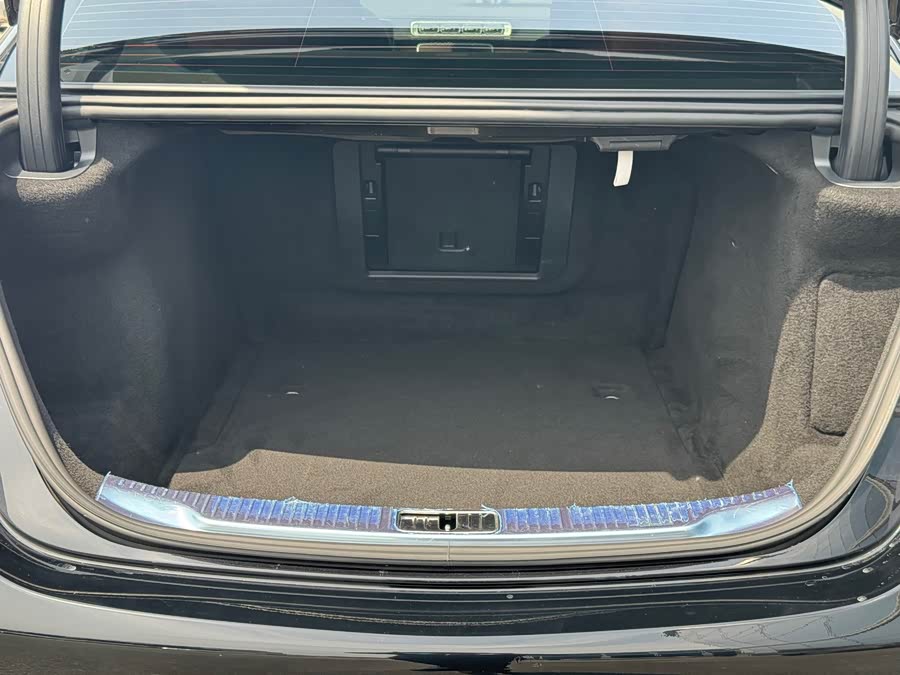 Mercedes-Benz S-Class 2021