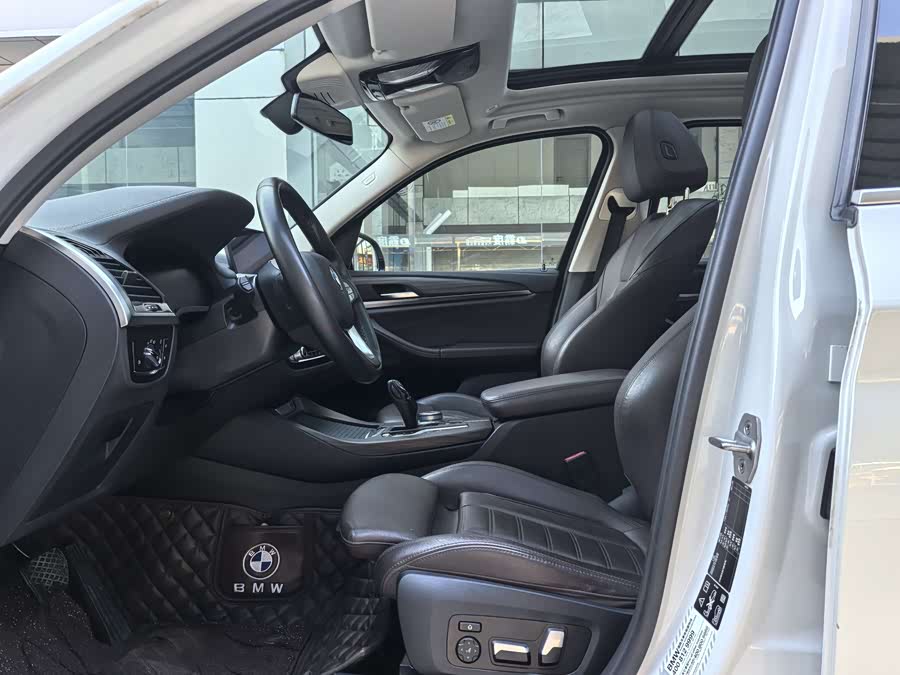 BMW X3 2021 — фото 18