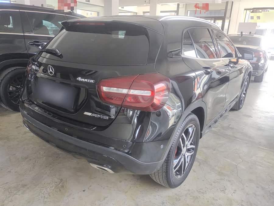 Mercedes-Benz GLA 2016