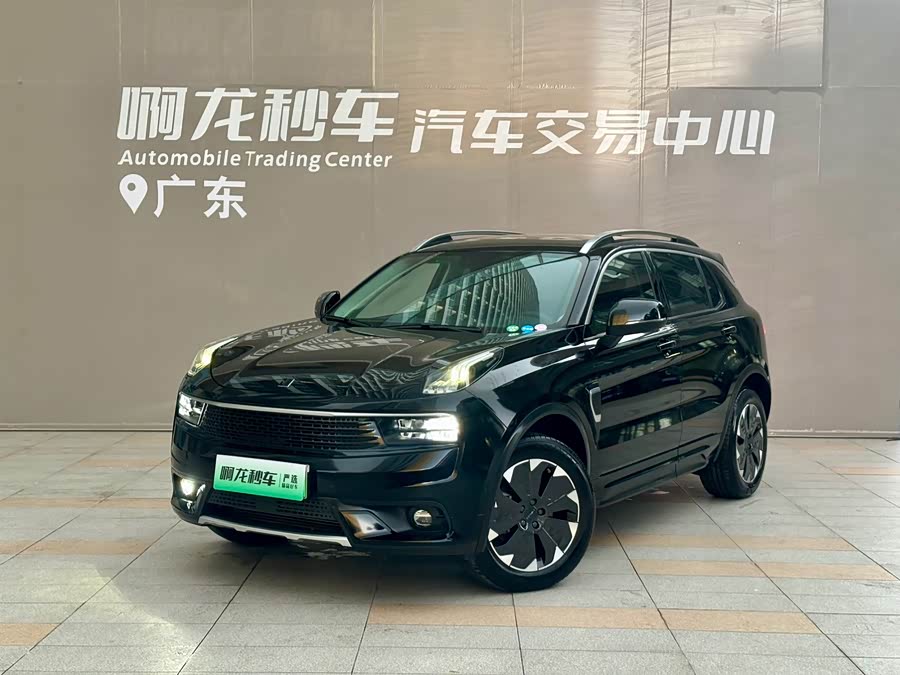 Lynk & Co 01 EM-P 2018