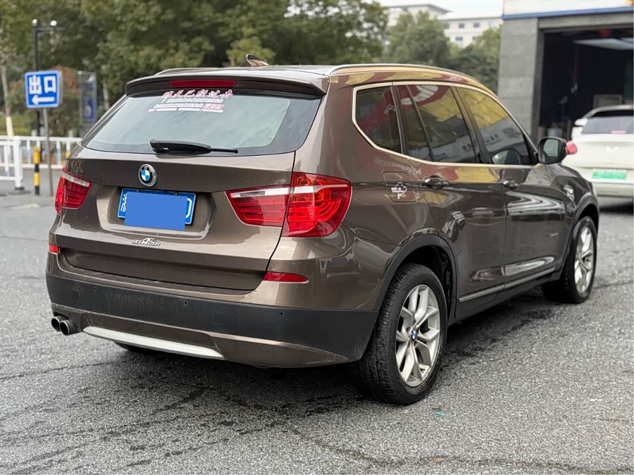 BMW X3 2012 — фото 12