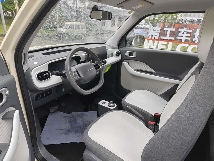 Geely Galaxy Panda 2025