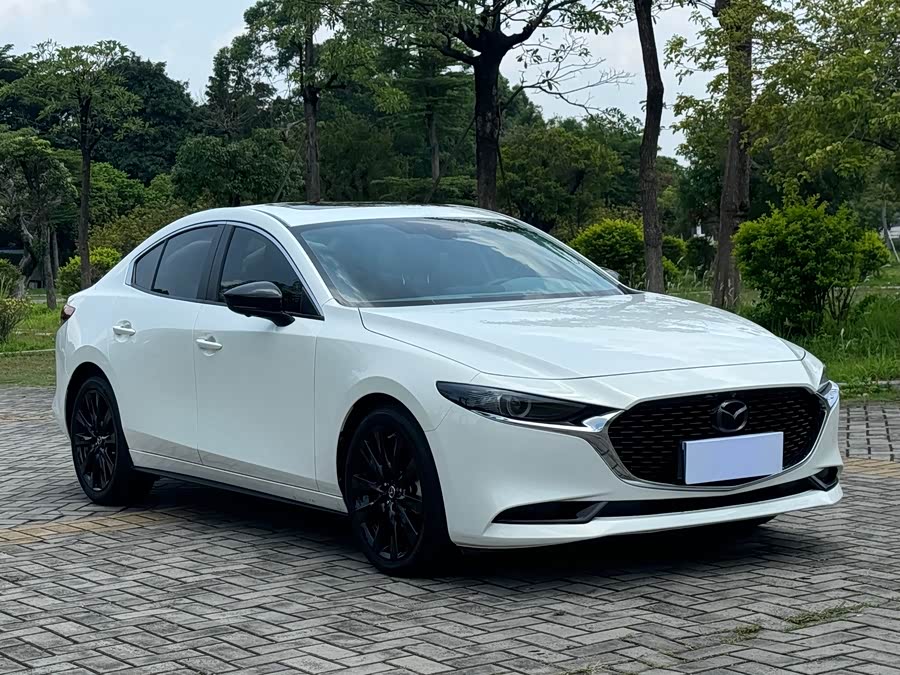 Mazda 3 Angkesela 2025