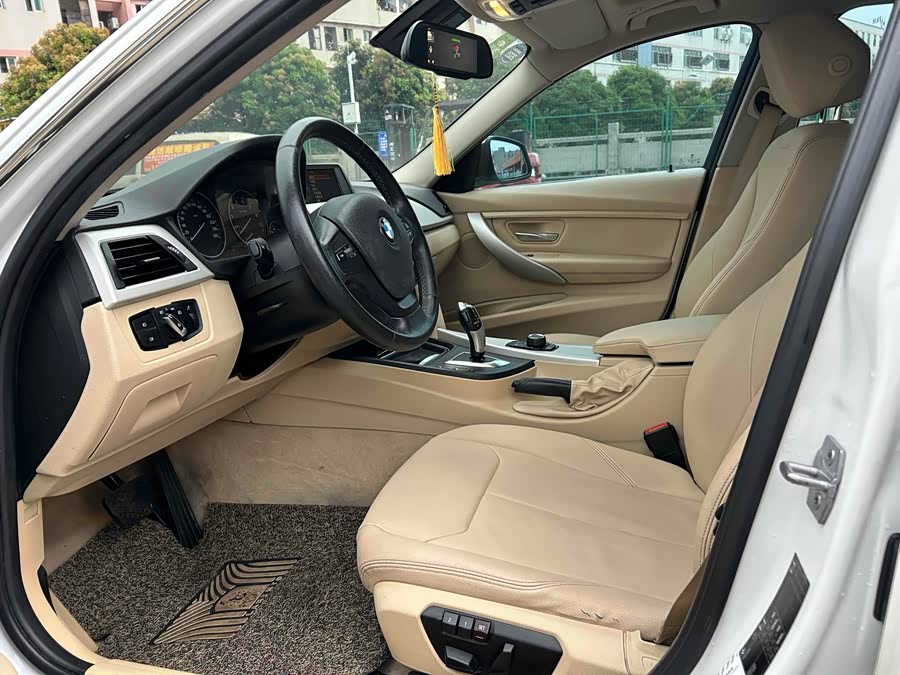BMW 3 Series 2015