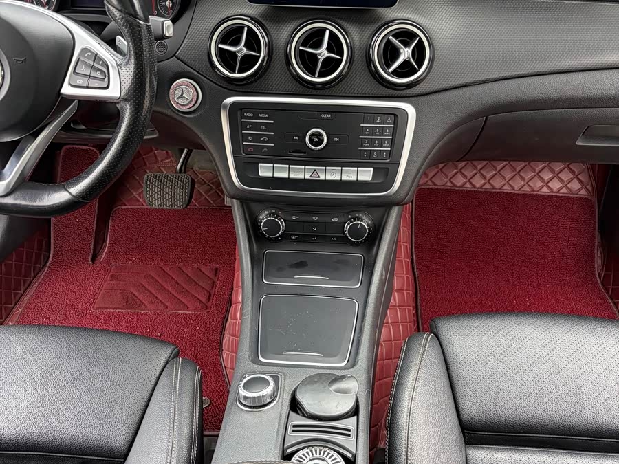 Mercedes-Benz GLA 2019