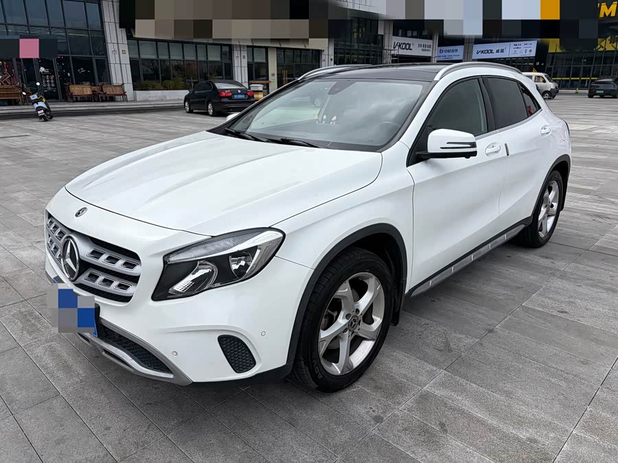 Mercedes-Benz GLA 2019