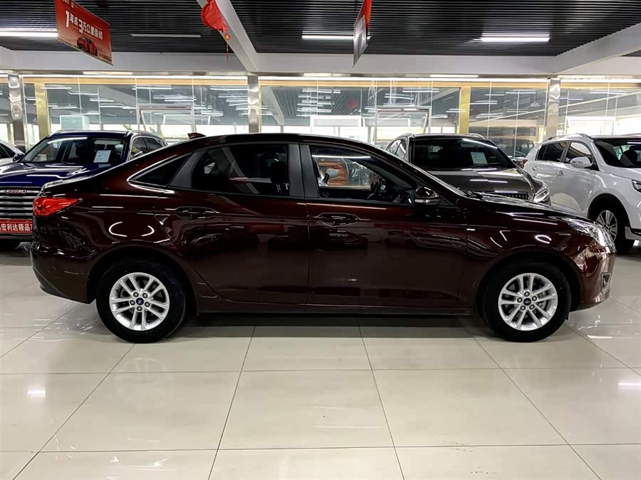 Ford Forrest 2019