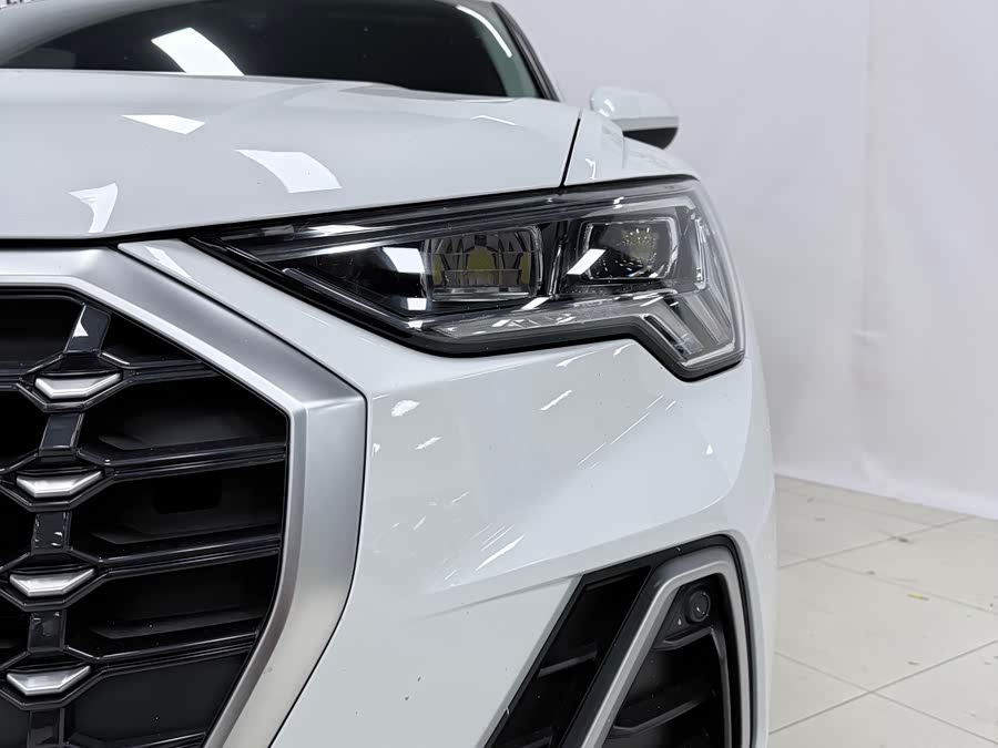 Audi Q3 2022