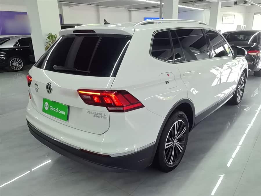 Volkswagen Tiguan L 2019