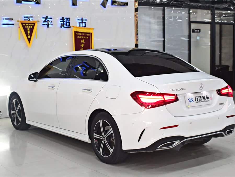 Mercedes-Benz A-Class 2023 — фото 16