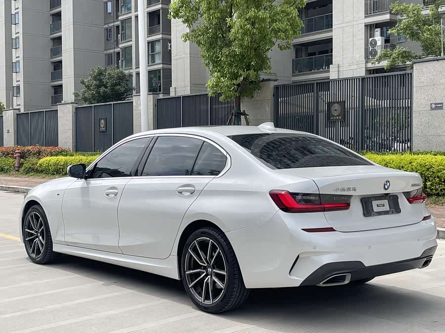 BMW 3 Series 2022