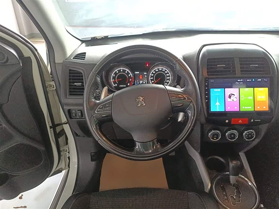 Peugeot 4008 2013
