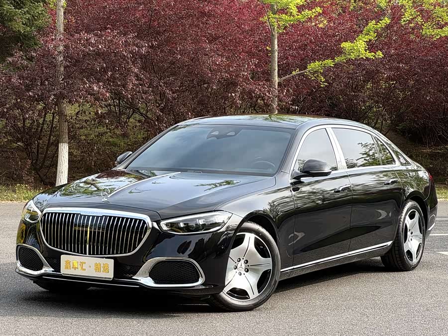 Mercedes-Benz Maybach S-Class 2025