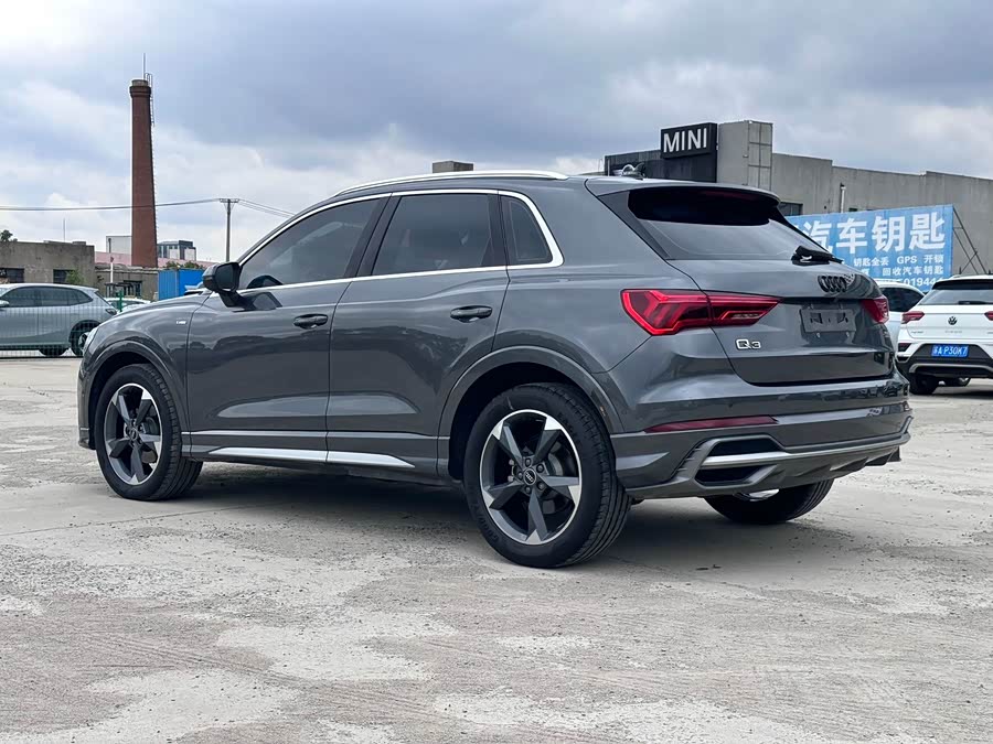 Audi Q3 2023