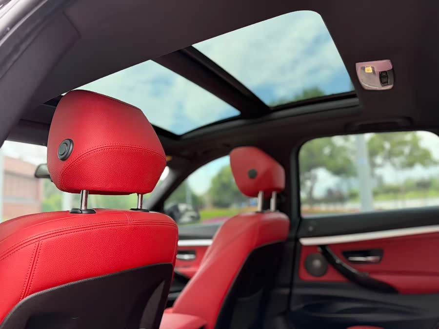 BMW 3 Series GT 2019