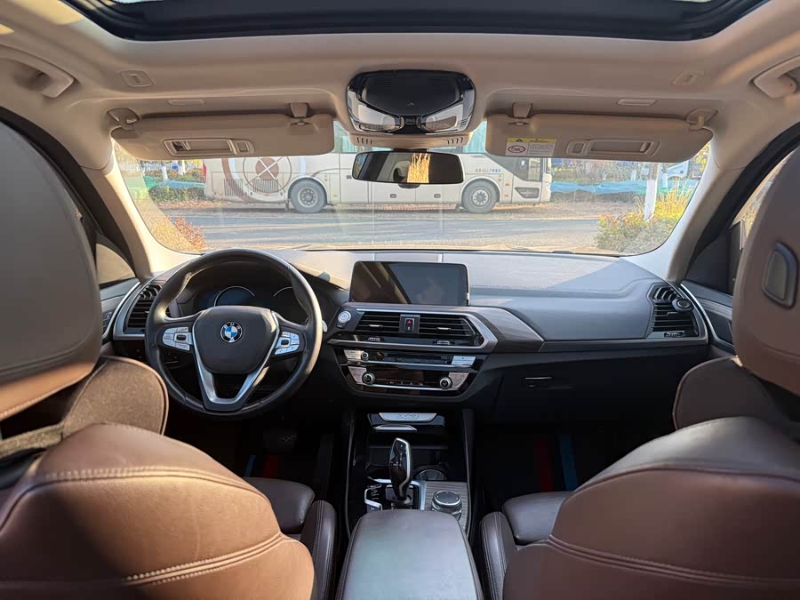 BMW X3 2018 — фото 13