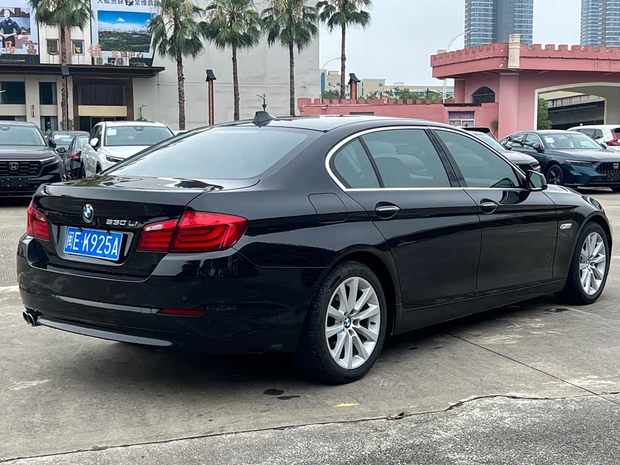 BMW 5 Series 2012