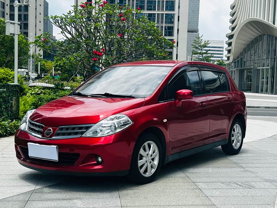 Nissan Tiida 2008