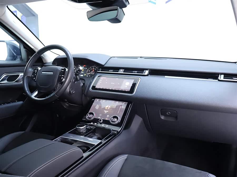 Land Rover Range Rover Velar 2019 — фото 19