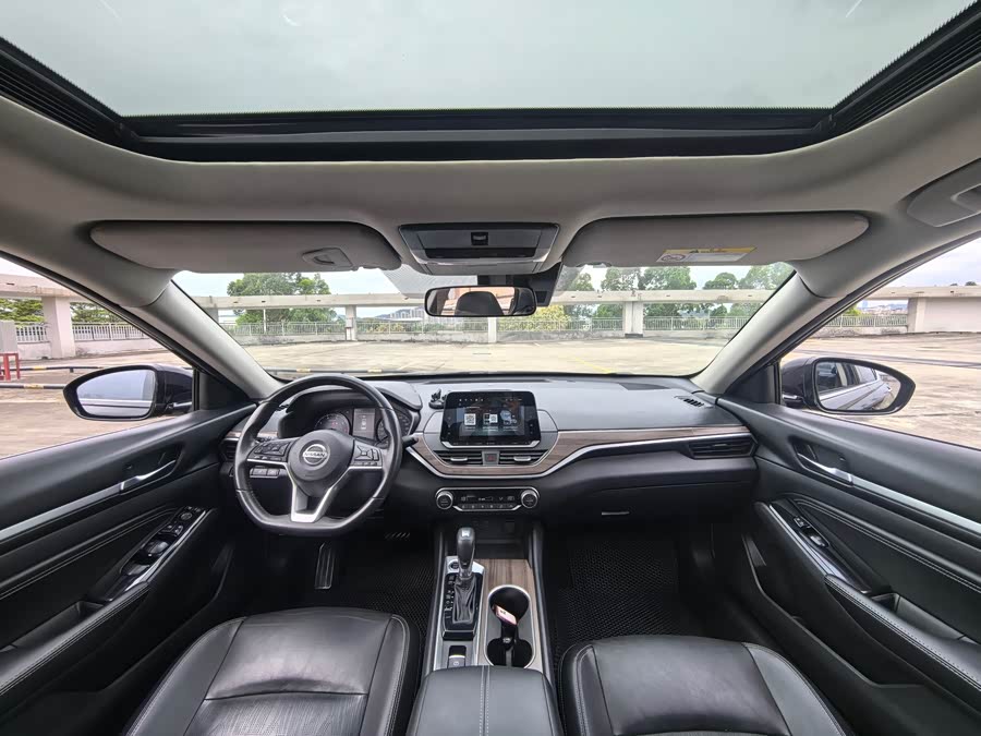 Nissan Teana 2021