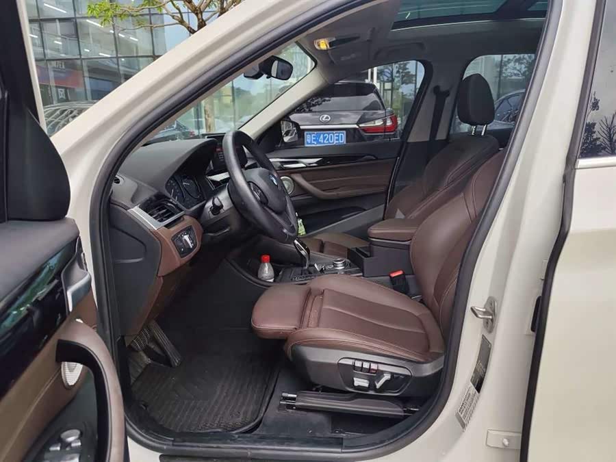 BMW X1 2021