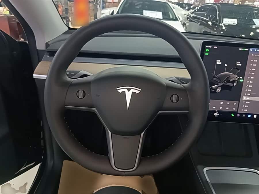 Tesla Model Y 2021 — фото 11