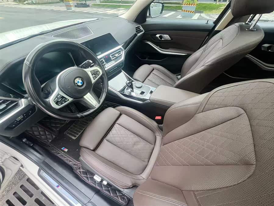 BMW 3 Series 2022 — фото 12