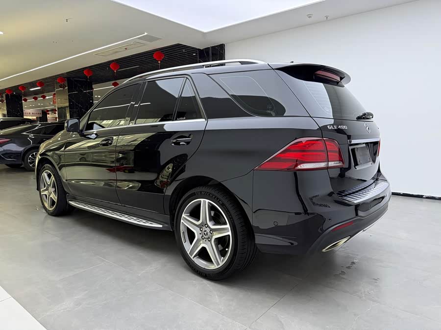 Mercedes-Benz GLE 2016