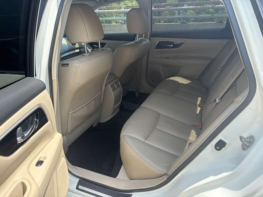 Nissan Teana 2018