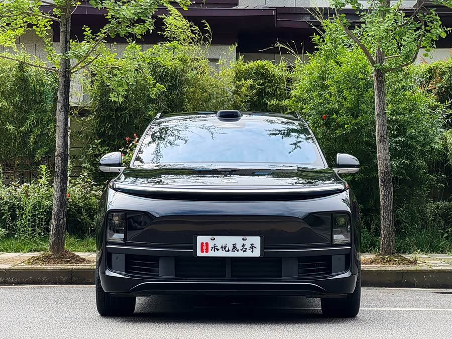 Li Auto L8 2024