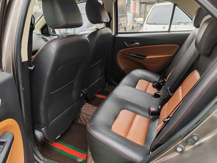 Geely King Kong 2016