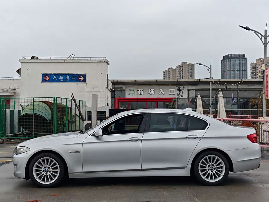 BMW 5 Series 2012