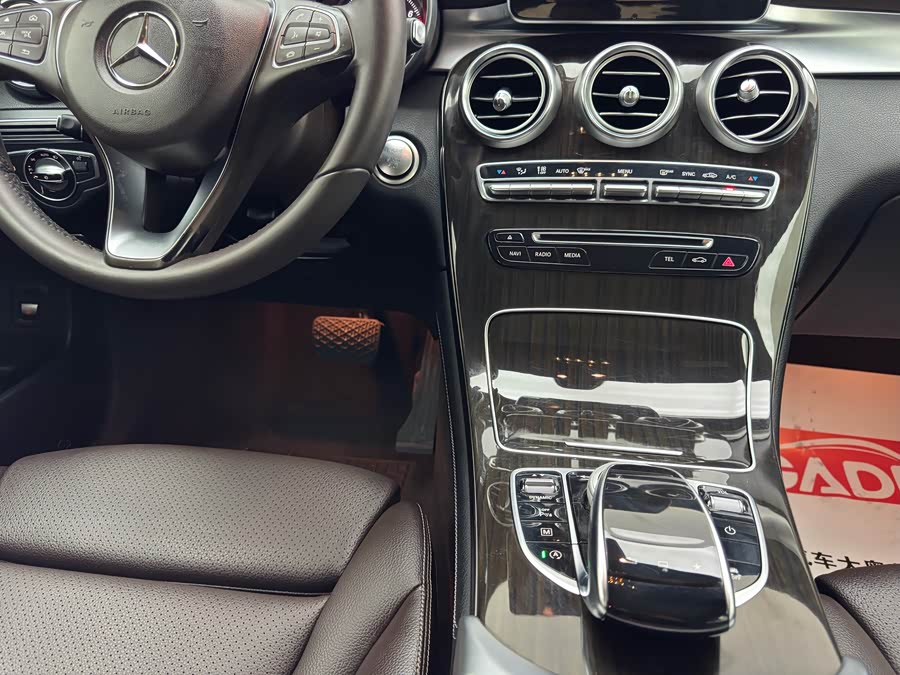 Mercedes-Benz GLC 2016 — фото 10