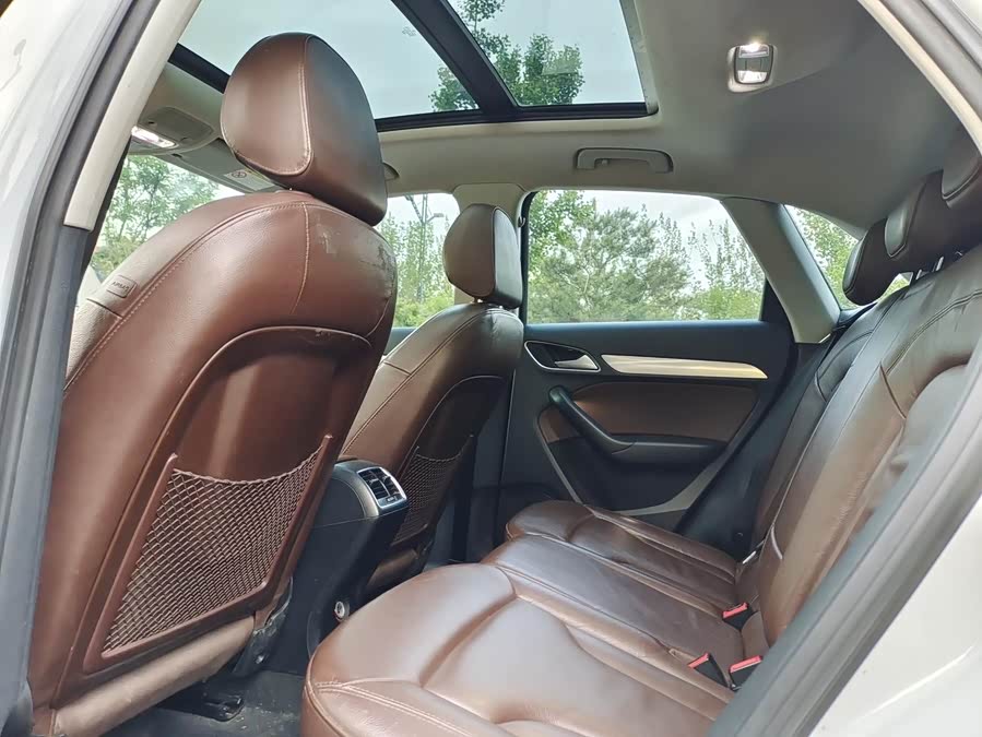 Audi Q3 2015