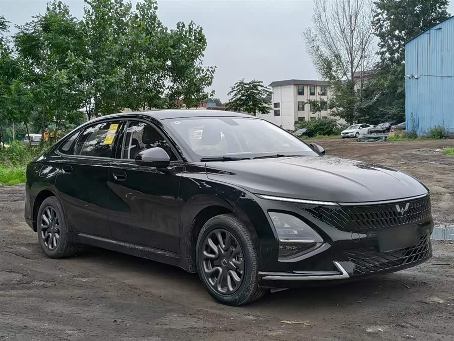 Wuling Starlight 2025