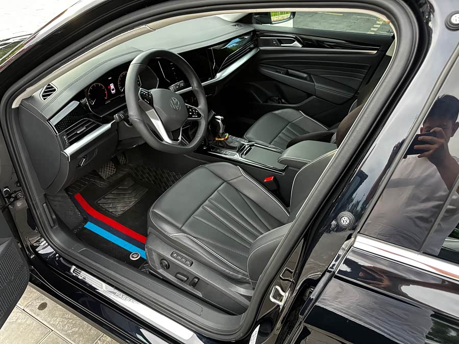 Volkswagen Passat 2024