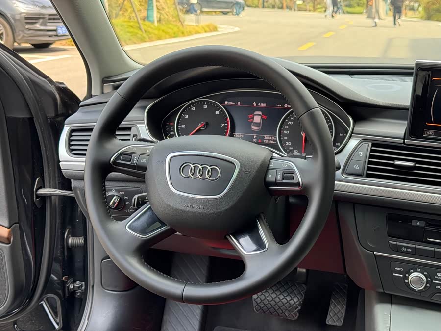 Audi A6L 2016 — фото 11