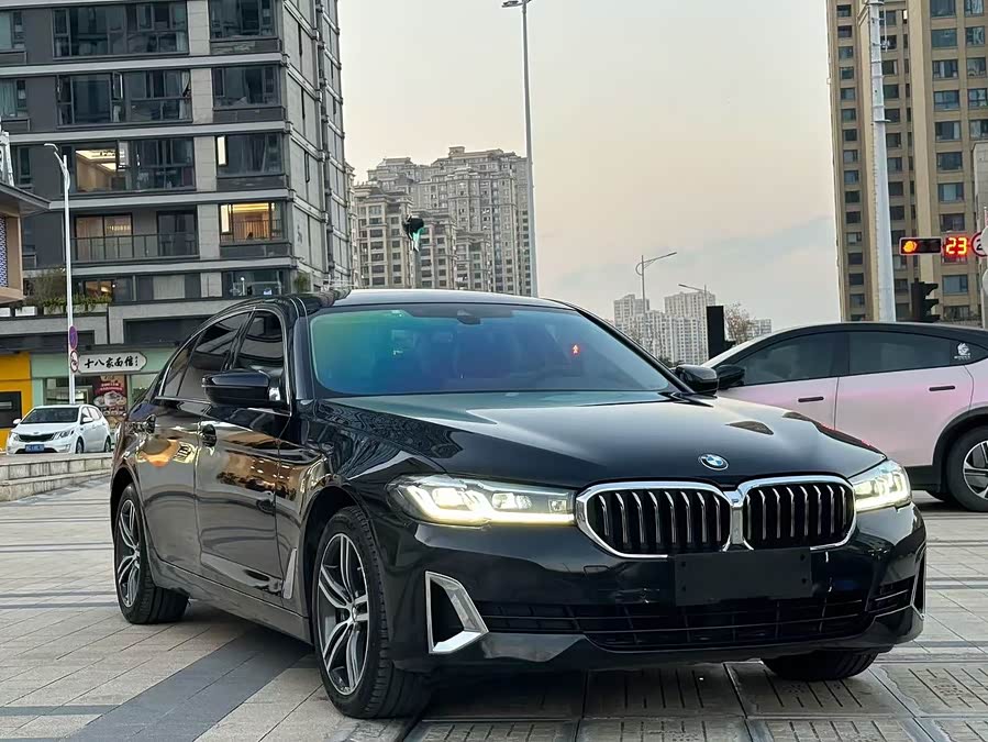 BMW 5 Series 2021